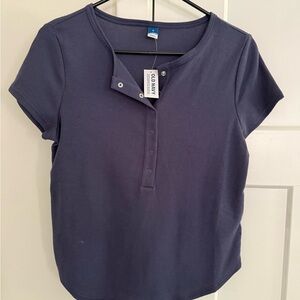 Old Navy Women's Button Down Shirt in Navy